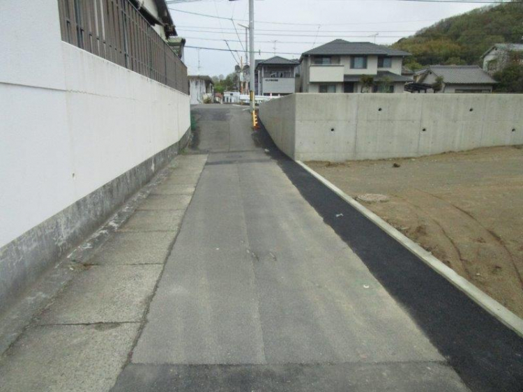 前面道路含む現地写真